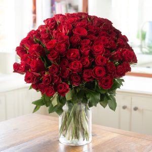 100 Red Roses
