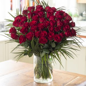 50 Luxury Red Roses
