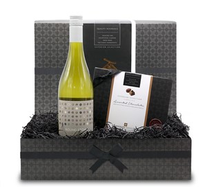 Milk Chocolate & White Wine Small Gift Hamper