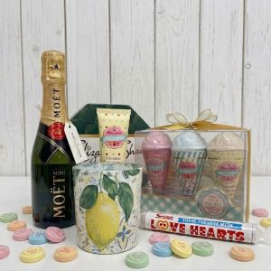Mums pamper pack Hamper